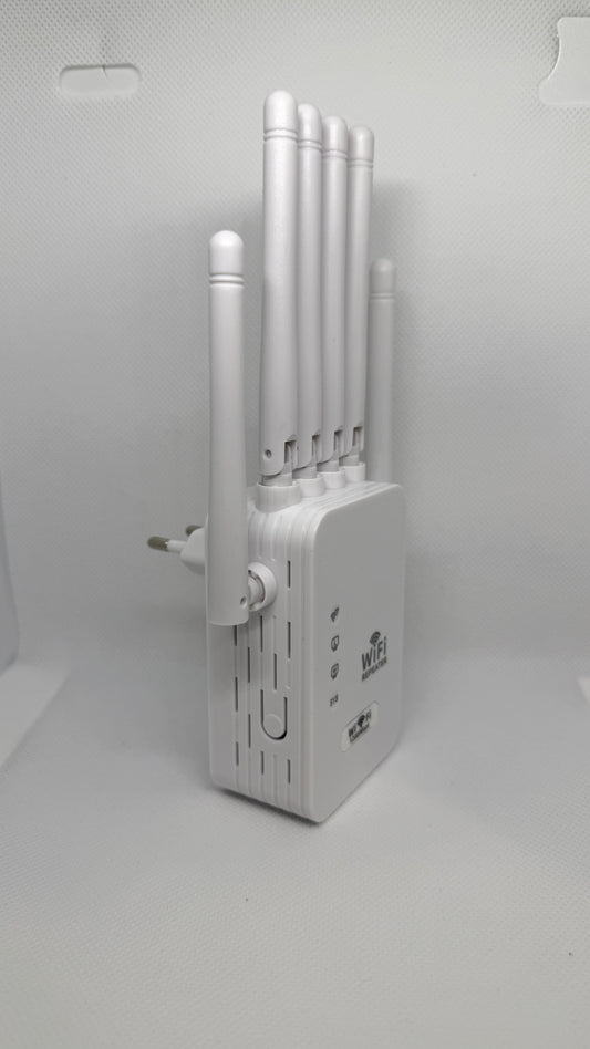 WiFi Repeater 1200Mbps с 6 външни антени – Усилвател на безжичен сигнал