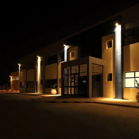 50W LED Прожектор 4000K Черно Тяло Сиво Стъкло 160lm/W 5год. Гаранция