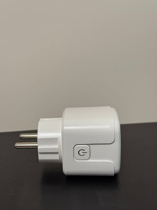 Умен WiFi Контакт 16A – Smart Plug с Power Monitoring, Европейски Стандарт V2